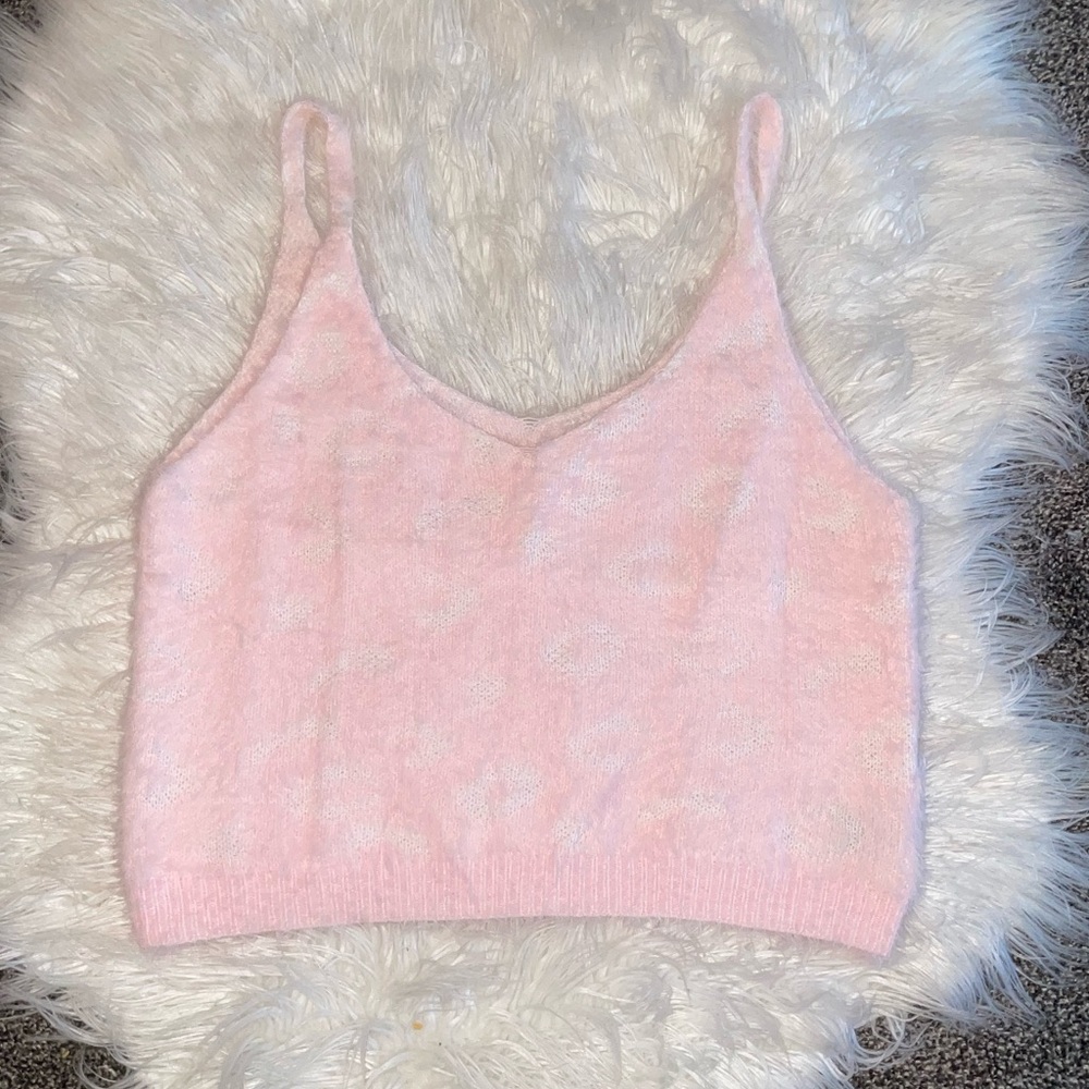 NWOT pink/white leopard sweater tank top.